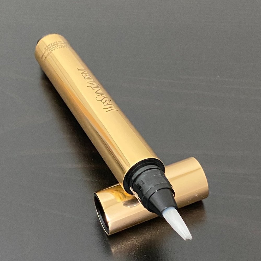 YSL Touche Éclat Brightening Pen Luminous Ivory